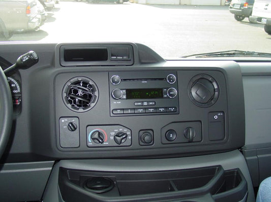 Part No. 8E5T-18C869-BE. 2007 2008 2009 Ford Fusion Mercury Milan AMFM CD Radio w Bluetooth Upgrade Used